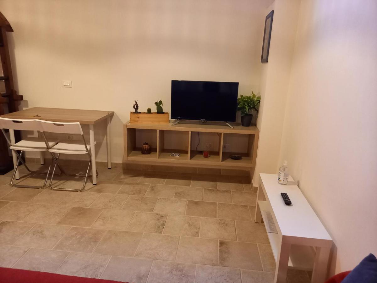 La Casa Della Luna Daire Terricciola Dış mekan fotoğraf